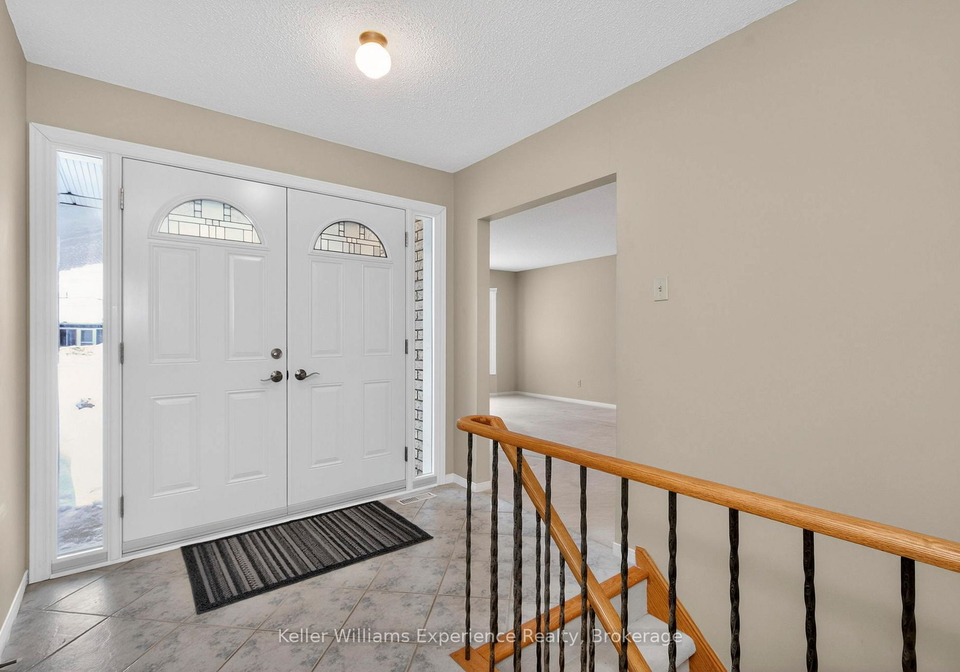943-playfair-road-midland-ontario-s12815504