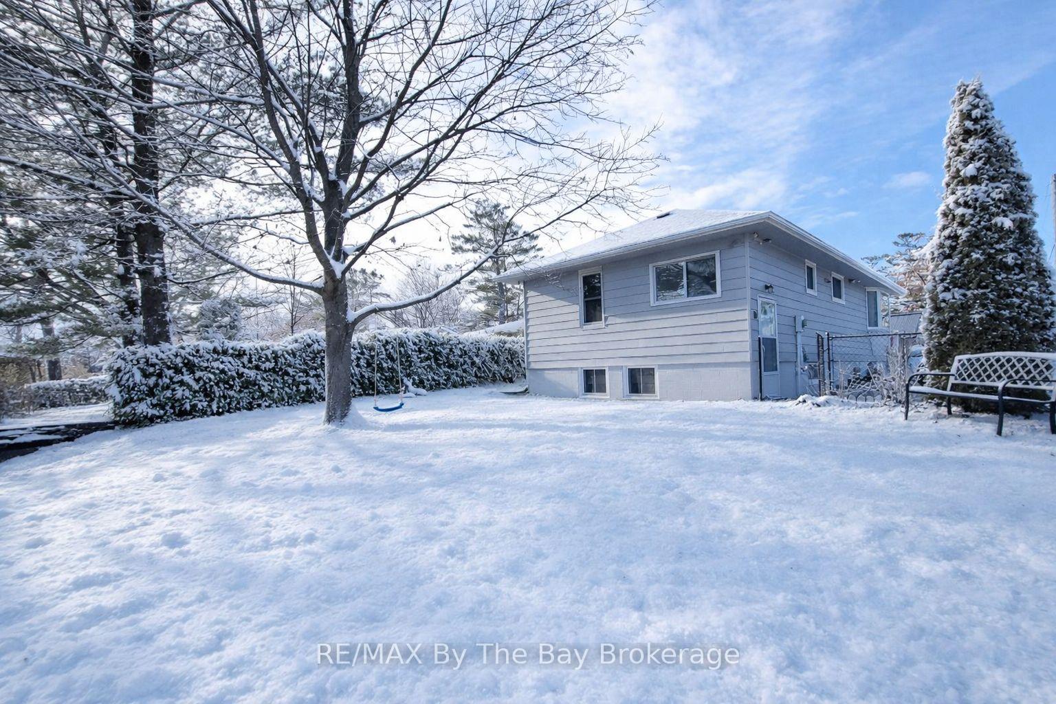 18-16th-street-s-wasaga-beach-ontario-s12817070