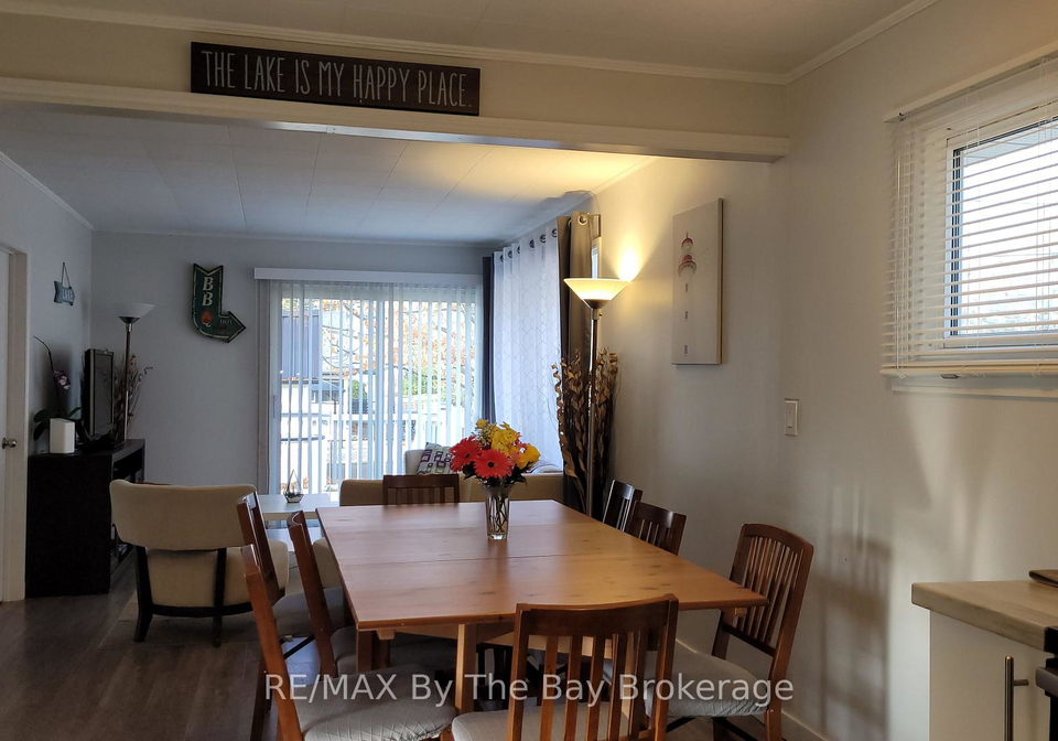 18-16th-street-s-wasaga-beach-ontario-s12817070