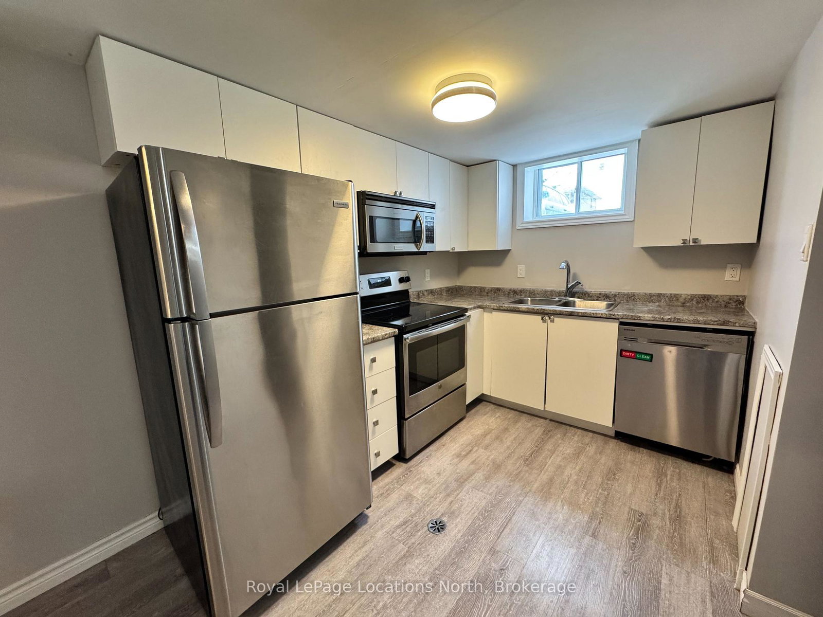 60-gibbard-crescent-collingwood-ontario-s12818810