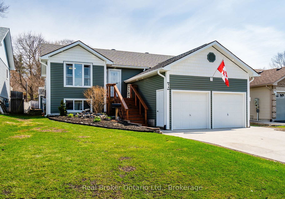 44-byrnes-crescent-penetanguishene-ontario-s12819594