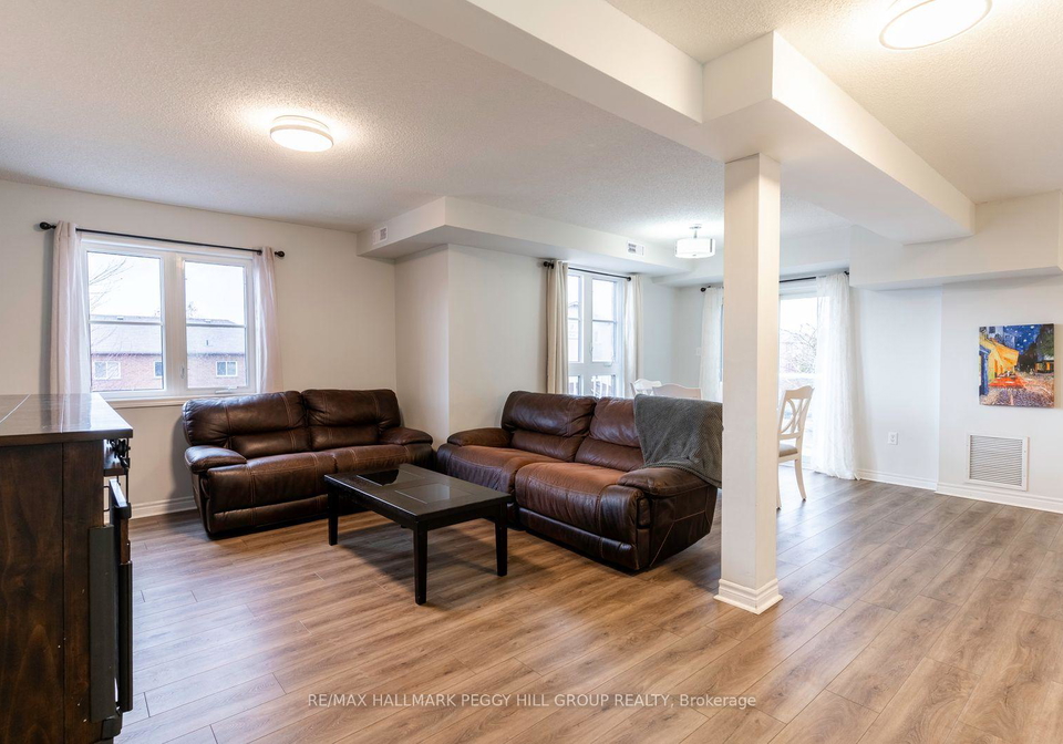 141-sydenham-wells-barrie-ontario-s12822440