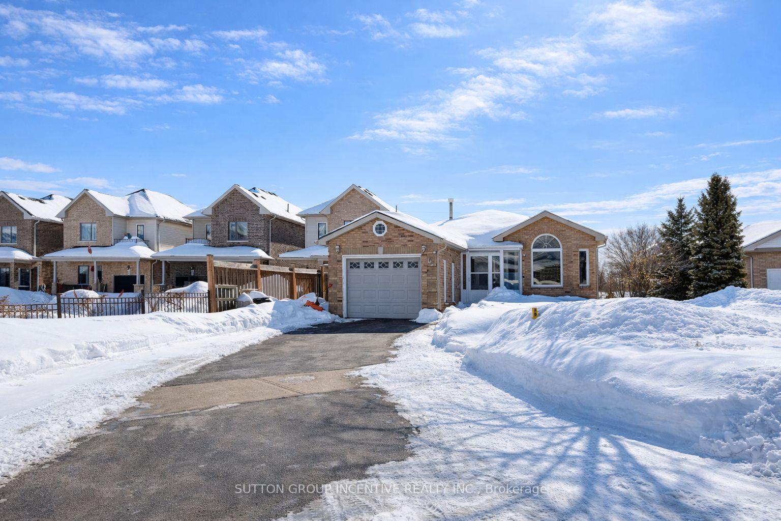 62-kell-place-barrie-ontario-s12823216