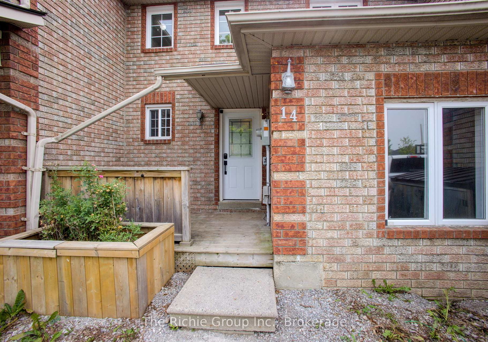 14-tunbridge-road-barrie-ontario-s12823578