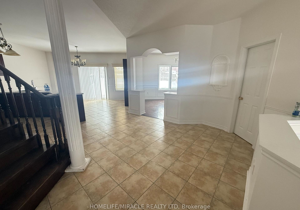 7-black-ash-trail-barrie-ontario-s12824832