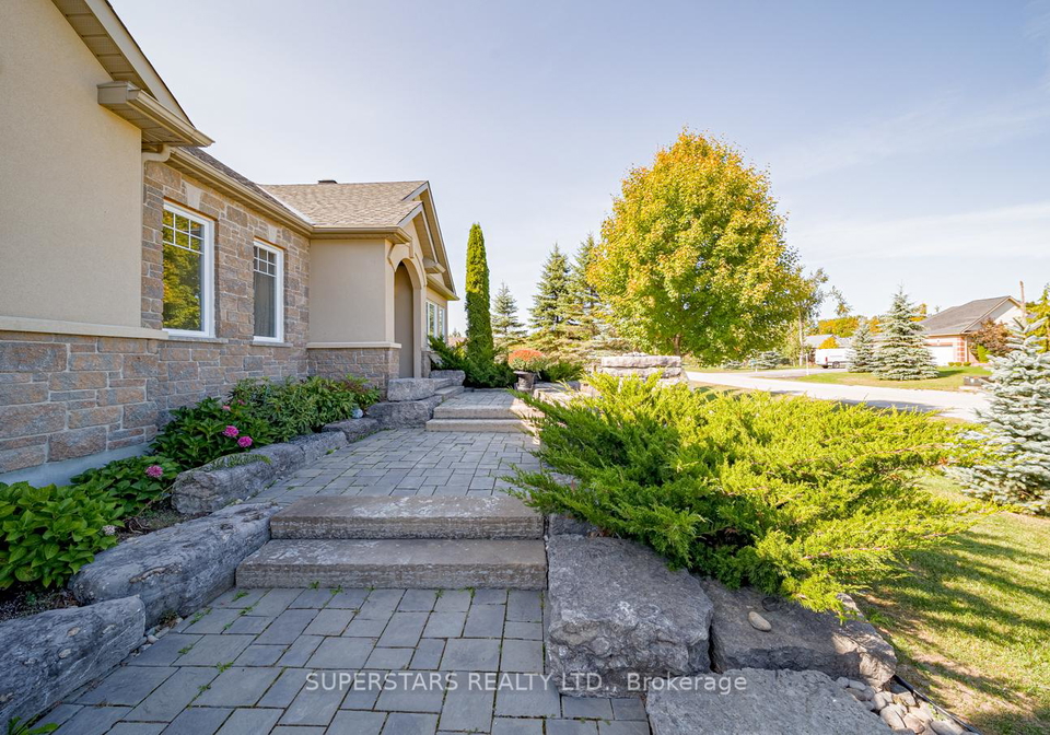 36-red-oak-crescent-oro-medonte-ontario-s12830002