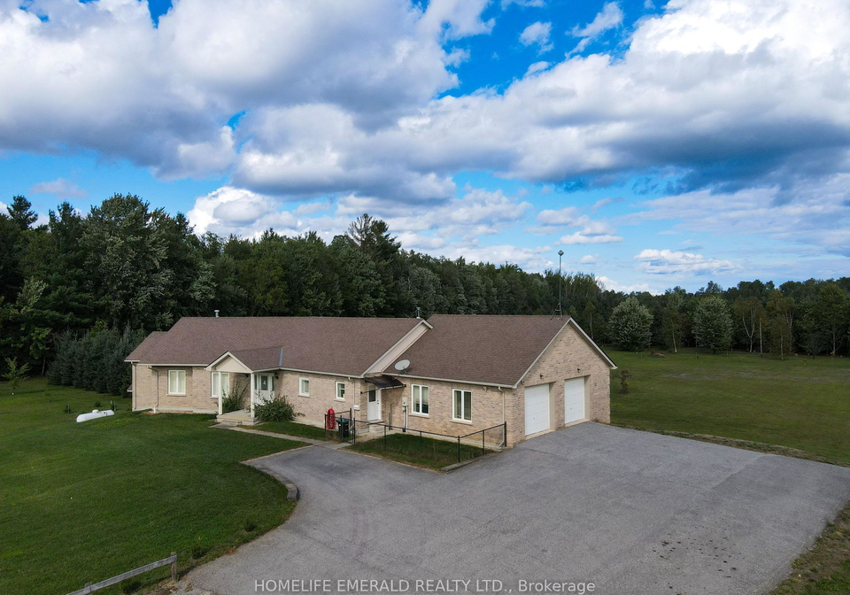 3175-34-concession-clearview-ontario-s12830720