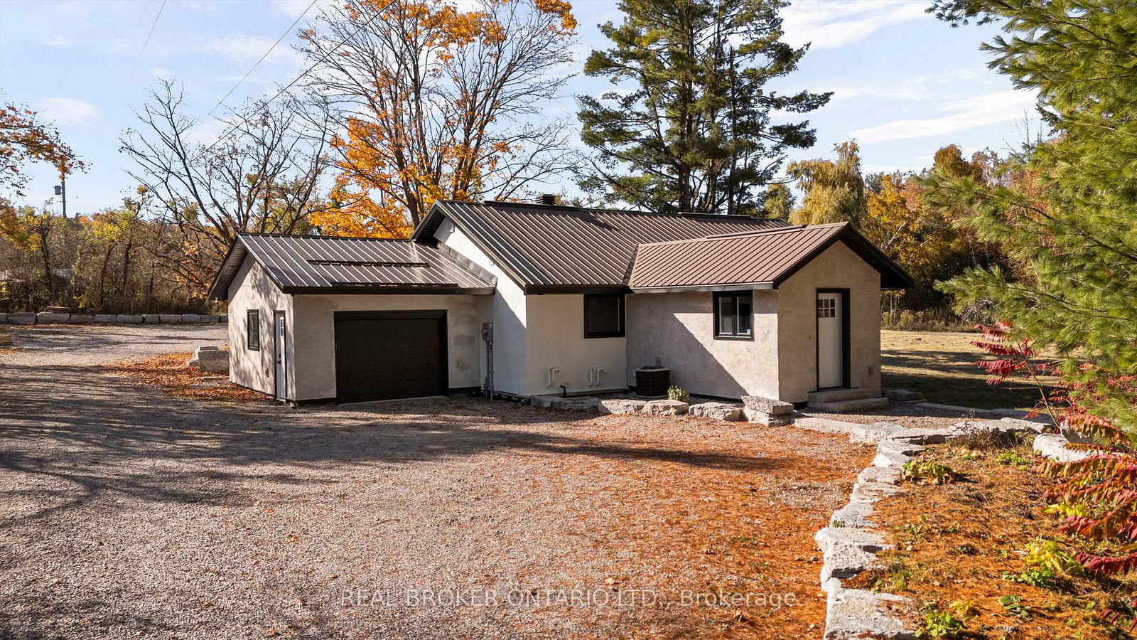 4382-uhthoff-line-severn-ontario-s12831868