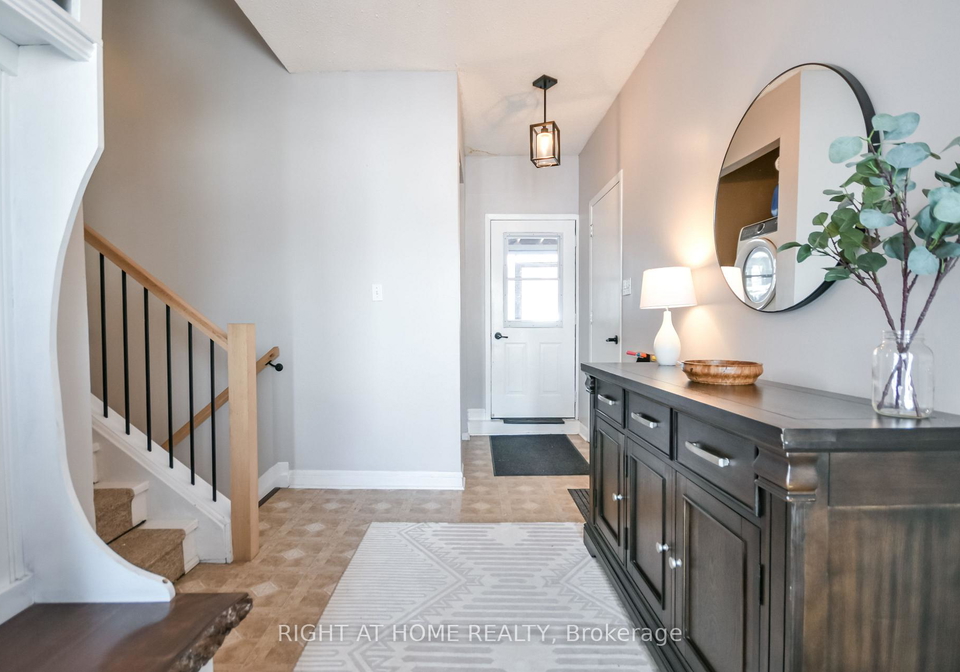 261-crawford-street-barrie-ontario-s12832700
