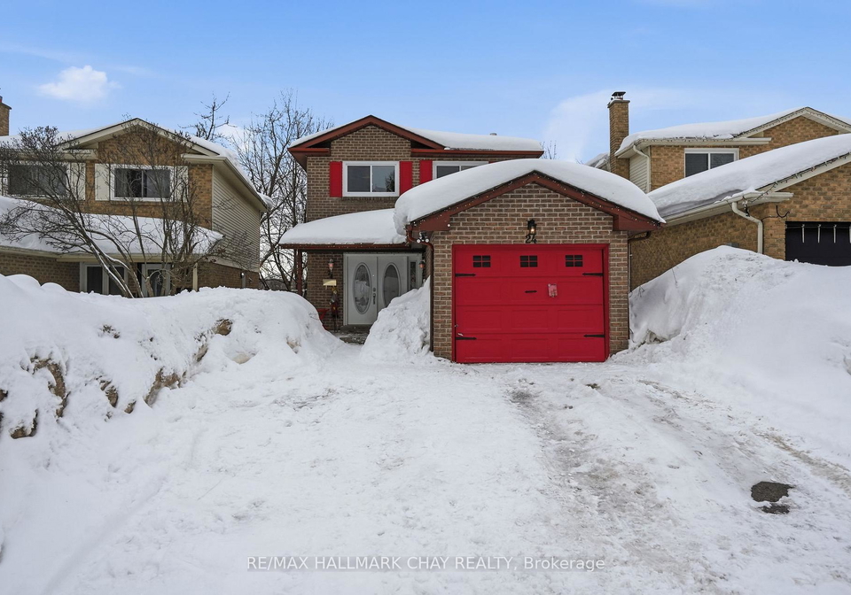 24-fox-run-barrie-ontario-s12835198