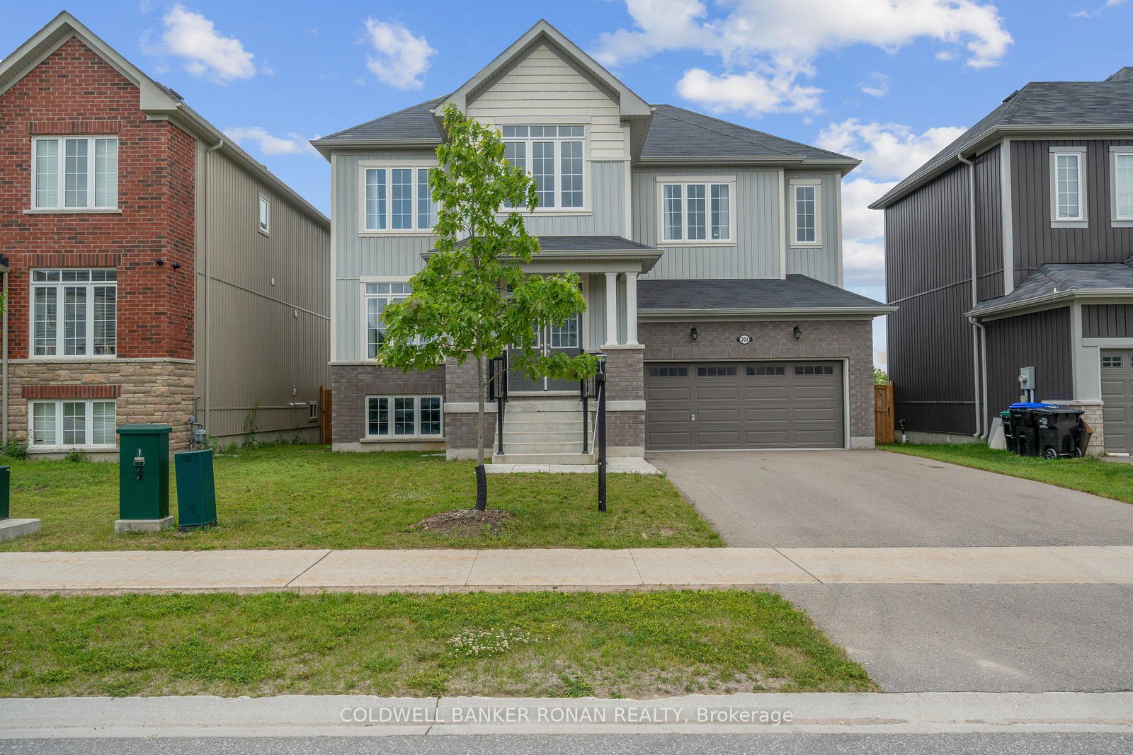 203-roy-drive-clearview-ontario-s12835368