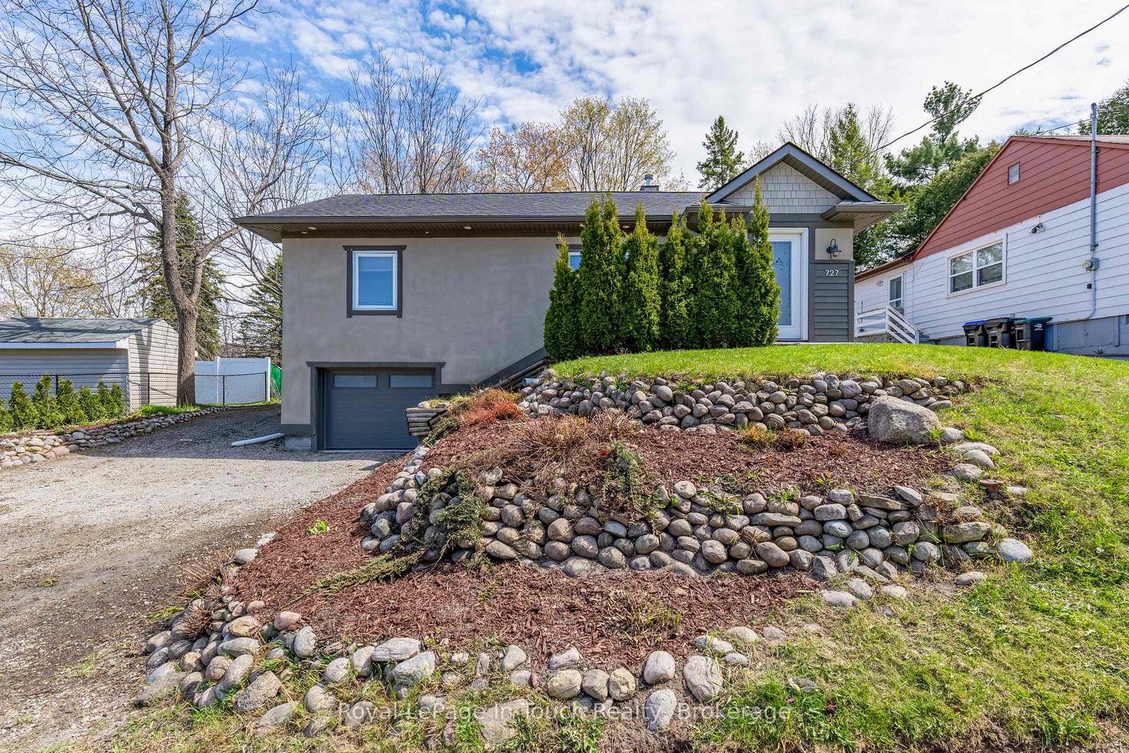 727-victoria-street-midland-ontario-s12836432
