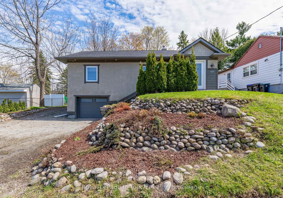727-victoria-street-midland-ontario-s12836432