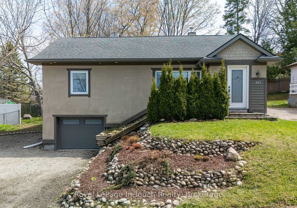 727-victoria-street-midland-ontario-s12836432