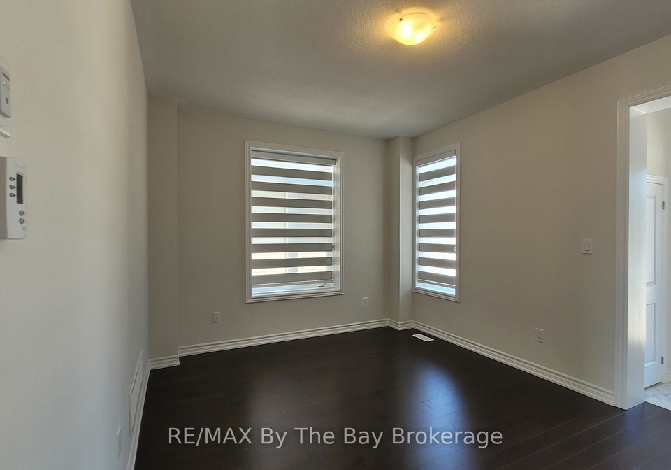 90-sun-valley-avenue-wasaga-beach-ontario-s12836578