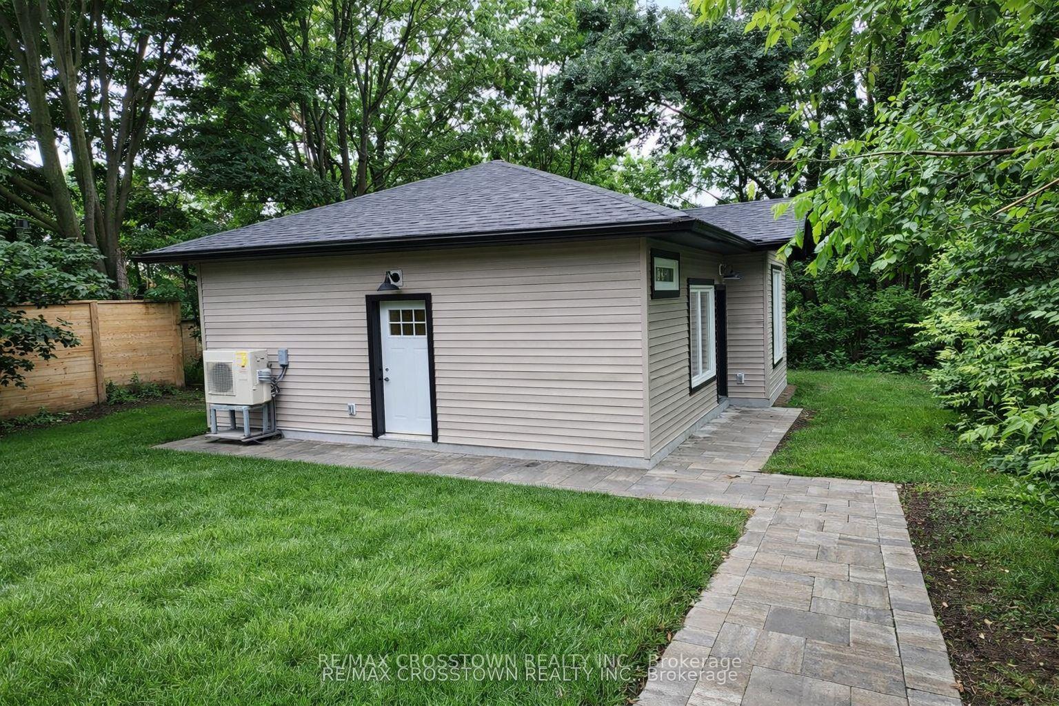 120-dundonald-street-barrie-ontario-s12836592