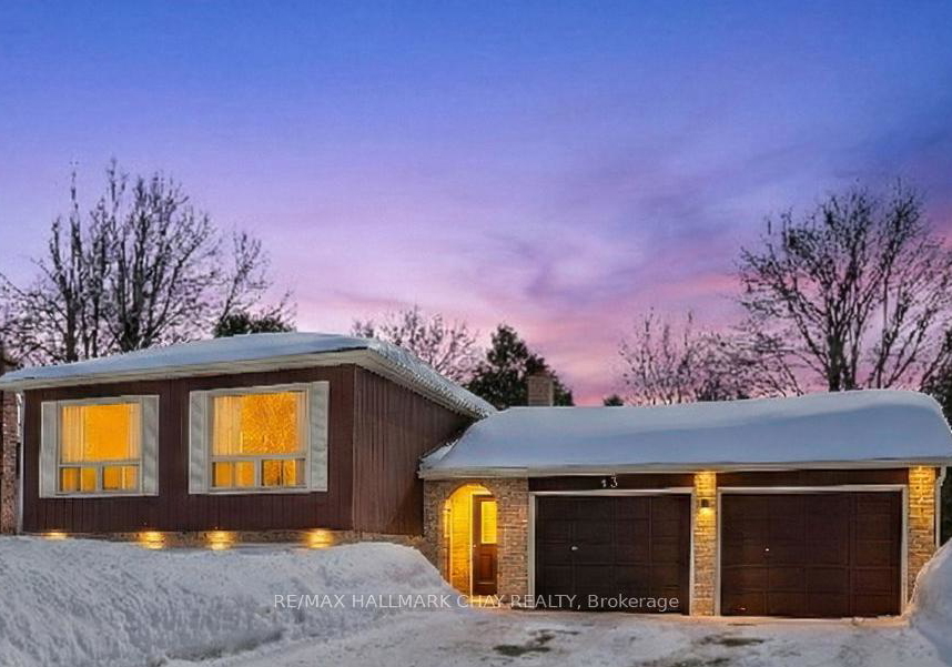 13-grand-place-barrie-ontario-s12836614