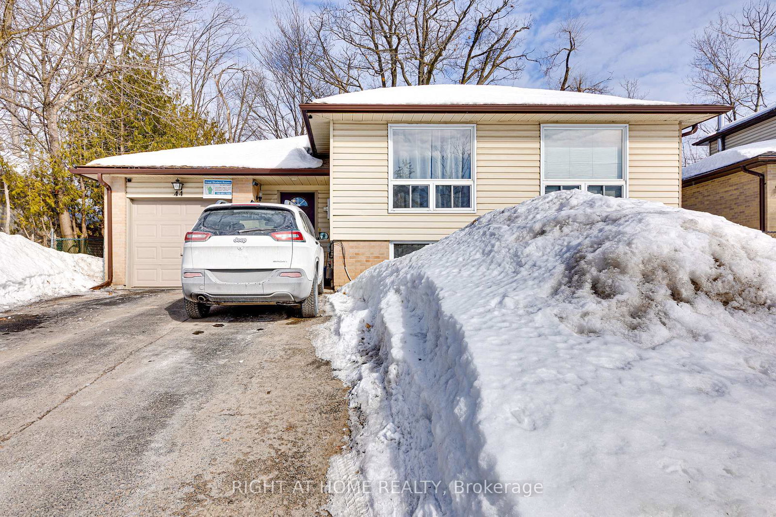 44-bernick-drive-barrie-ontario-s12839508