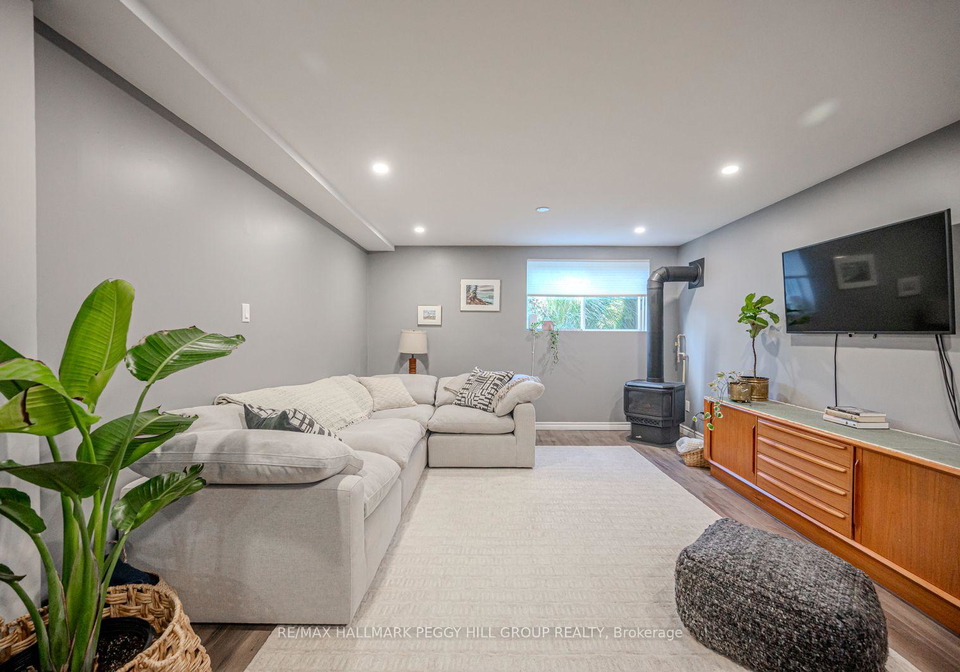 63-gunn-street-barrie-ontario-s12840128