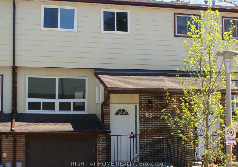 63-ferris-lane-barrie-ontario-s12841324