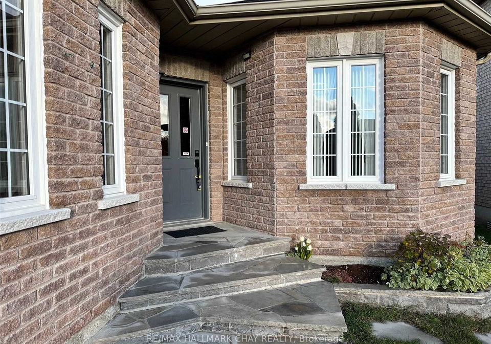 55-penvill-lane-barrie-ontario-s12842992