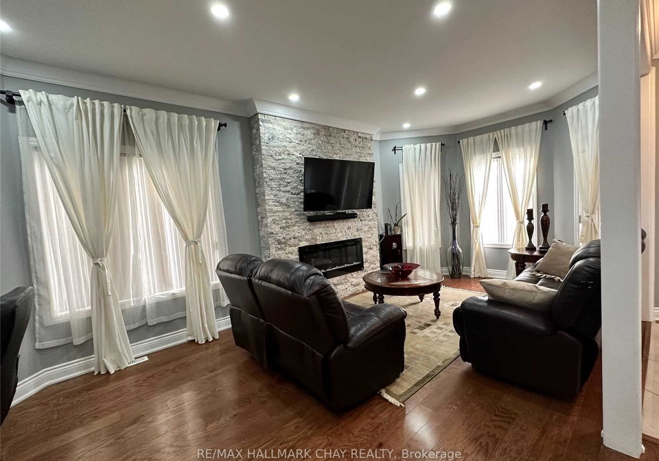 55-penvill-lane-barrie-ontario-s12842992