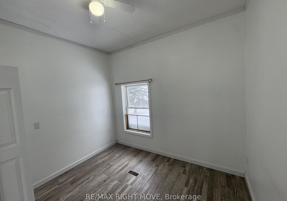 4337-burnside-line-orillia-ontario-s12844868