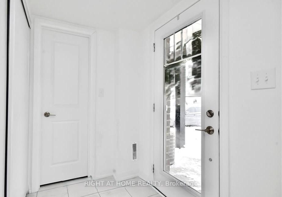 23-kodiak-terrace-barrie-ontario-s12845058