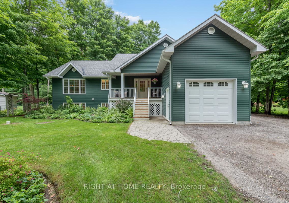 137-desroches-trail-tiny-ontario-s12845140