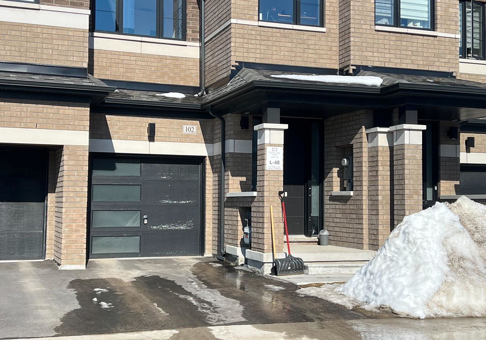 102-turnberry-lane-barrie-ontario-s12845896
