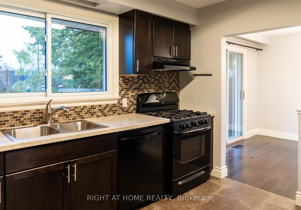 48-ottaway-avenue-barrie-ontario-s12848050
