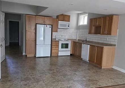 329-edgehill-drive-main-barrie-ontario-s12848614