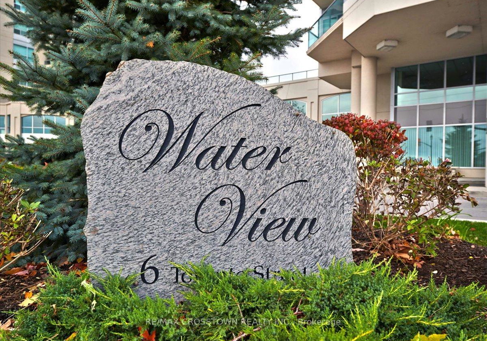 6-toronto-street-barrie-ontario-s12850938
