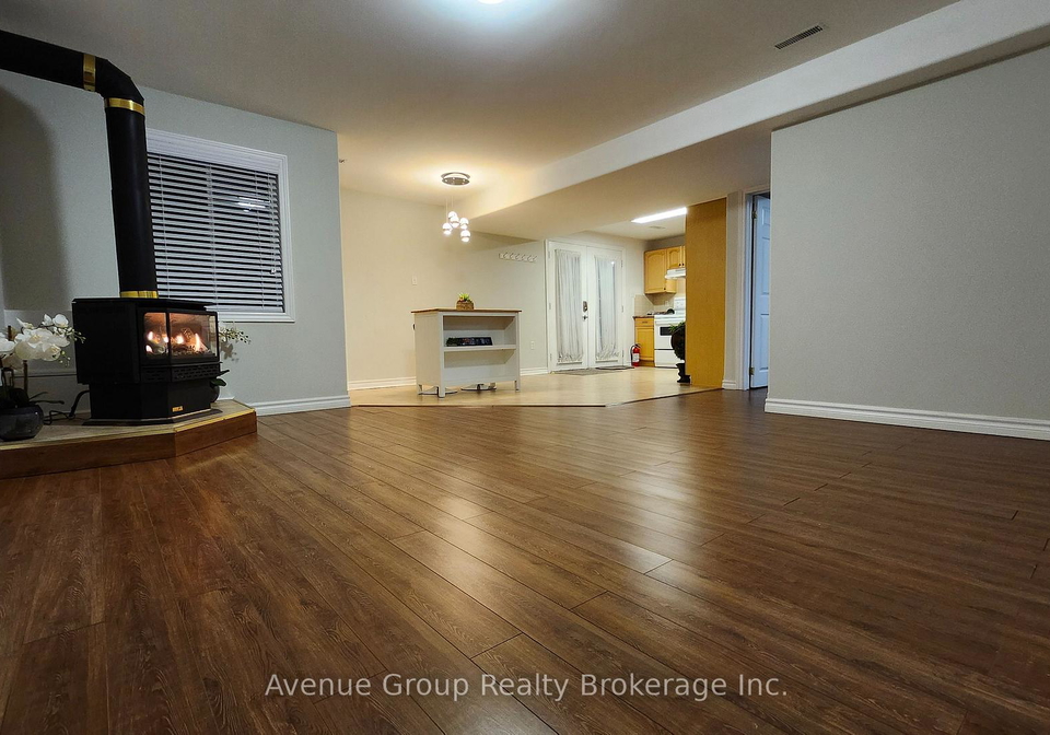 124-brown-wood-drive-barrie-ontario-s12851252