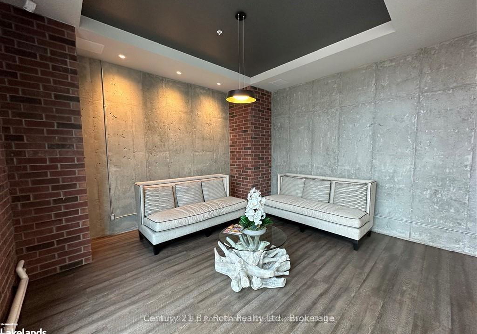 21-matchedash-street-s-orillia-ontario-s12851282