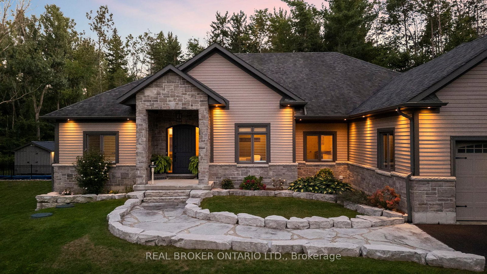 49-sydenham-trail-w-clearview-ontario-s12851652