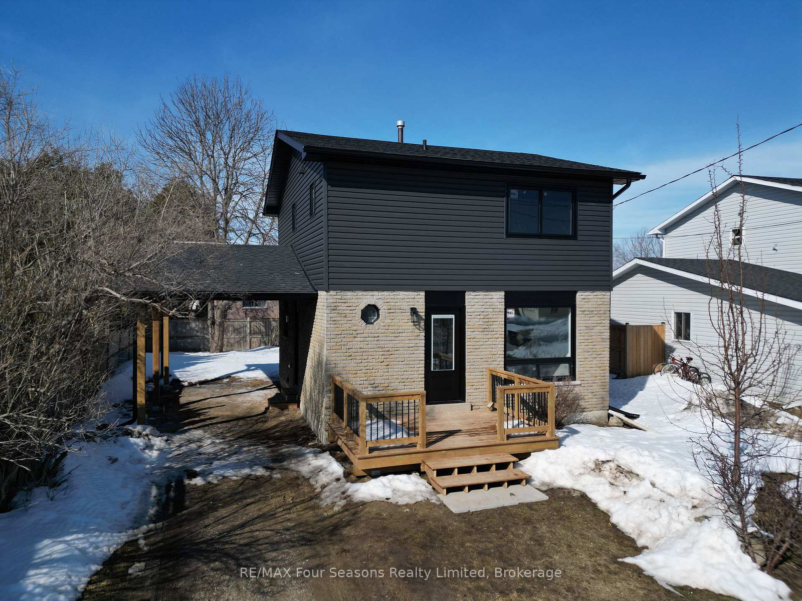 255-valleyfield-crescent-clearview-ontario-s12851730