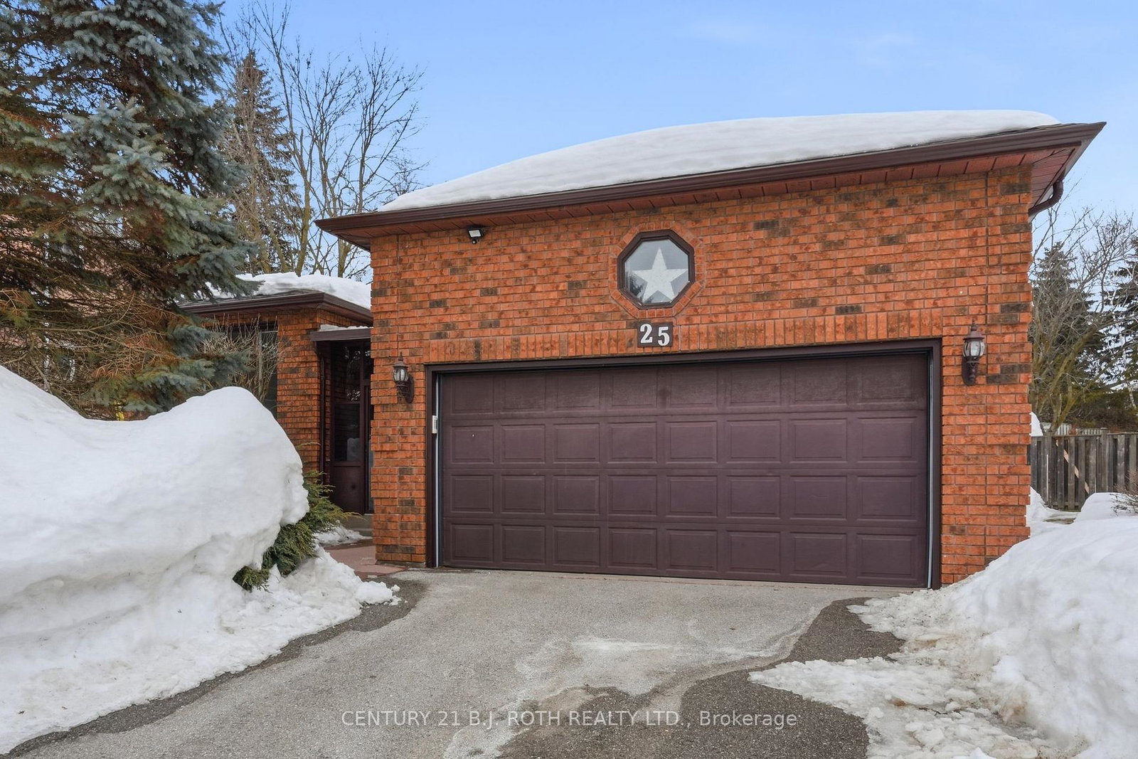 25-autumn-lane-barrie-ontario-s12853990