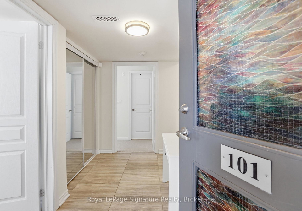 4-anchorage-crescent-collingwood-ontario-s12855390