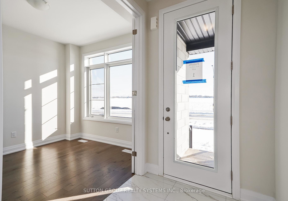 9-sun-valley-avenue-wasaga-beach-ontario-s12855978