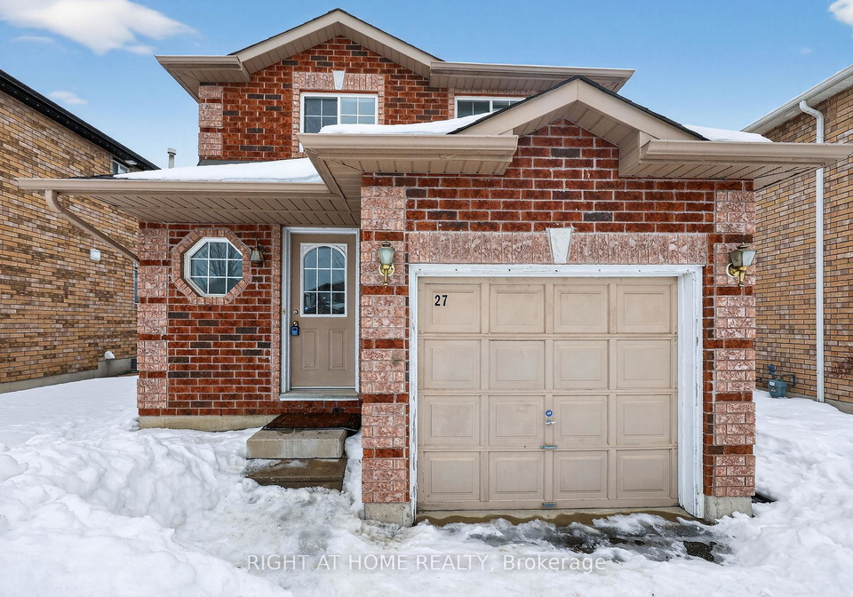 27-booth-lane-barrie-ontario-s12856898