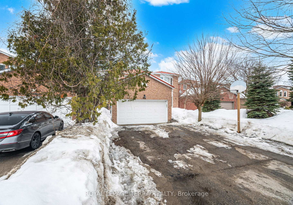 44-carruthers-crescent-barrie-ontario-s12858432