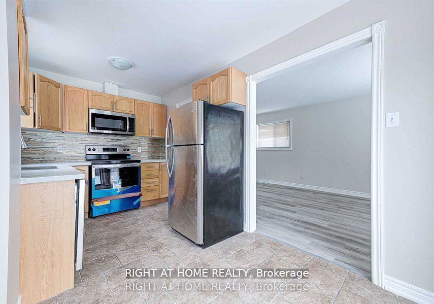 146-cheltenham-road-barrie-ontario-s12858988