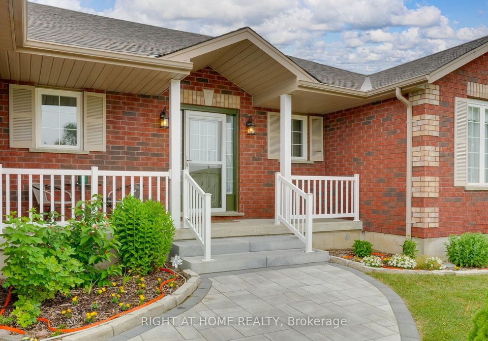 16-oneill-circle-springwater-ontario-s12860944