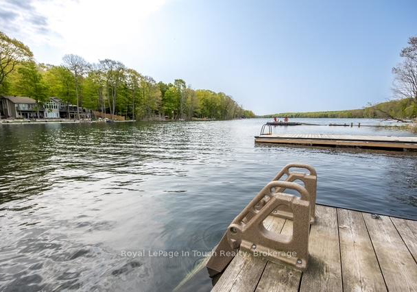 157-farlain-lake-road-w-tiny-ontario-s12861868