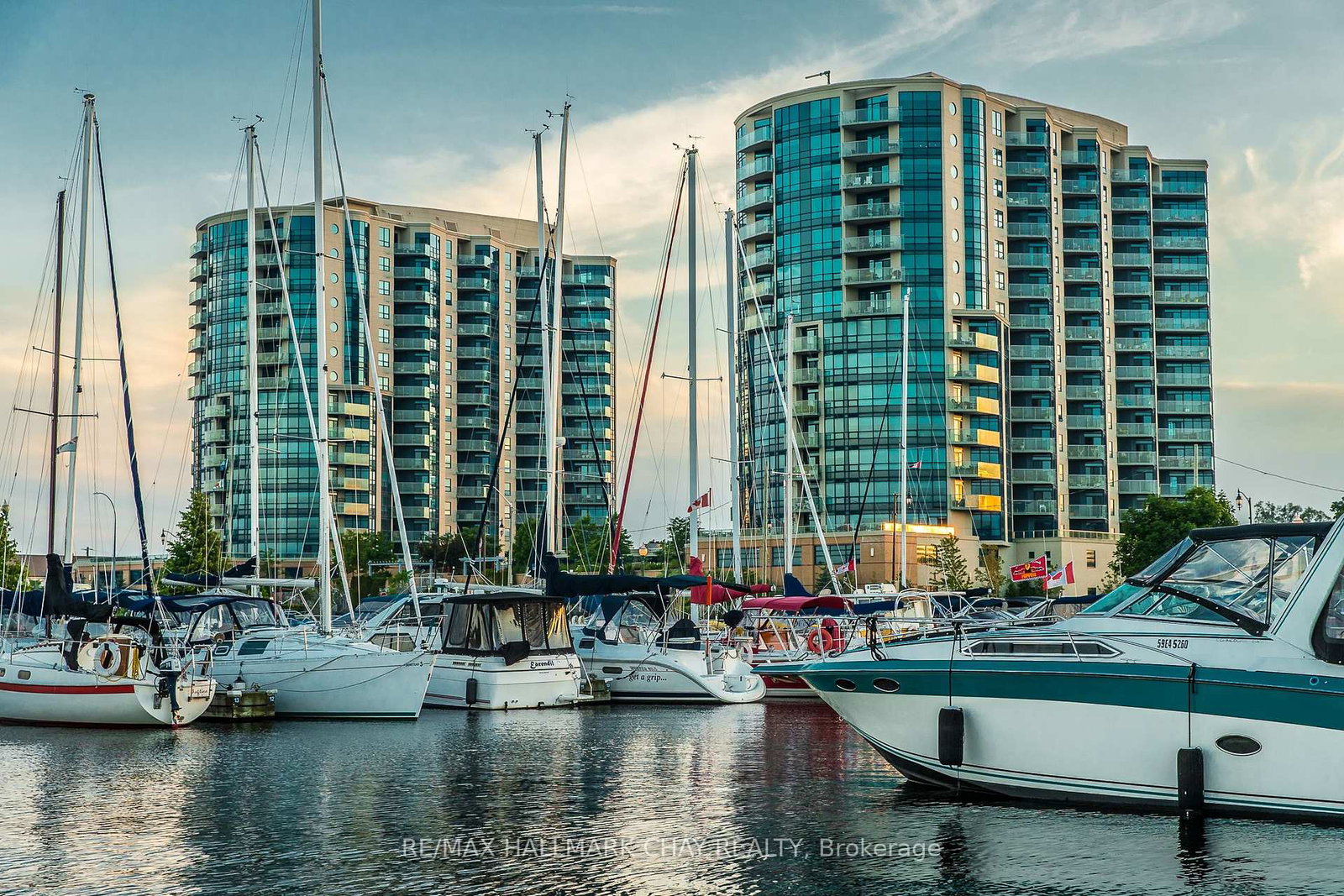 2-toronto-street-barrie-ontario-s12861874