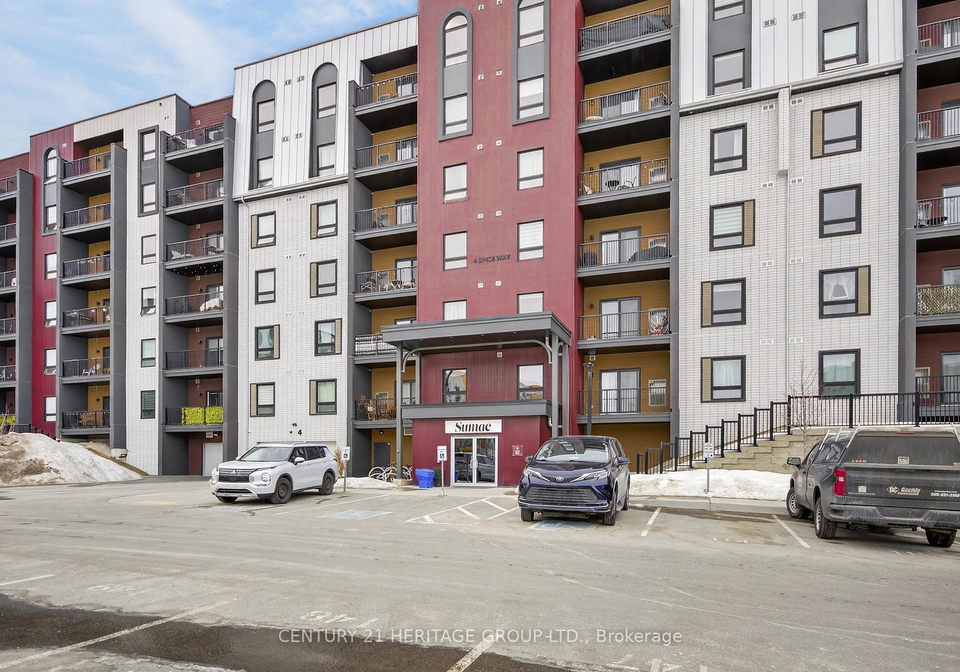 4-spice-way-barrie-ontario-s12862132