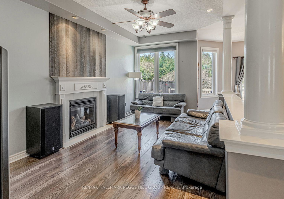 86-penvill-trail-barrie-ontario-s12865560