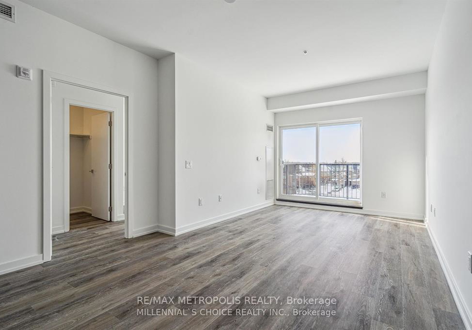 430-essa-road-barrie-ontario-s12868076