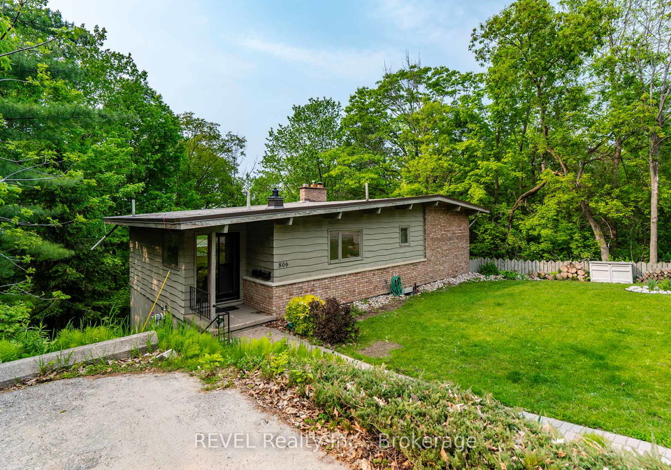 806-victoria-street-midland-ontario-s12868104